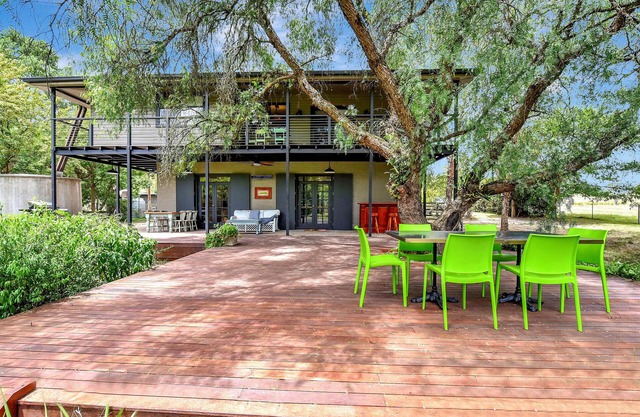 THE WOLLOMBI PAVILION