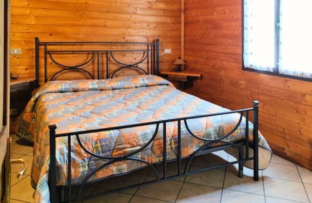 THE WOODEN CHALET