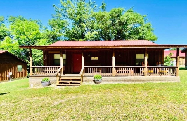 The Woodshed Cabin #304