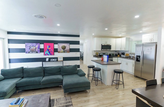 The world's first Crypto/NFT themed vacation home