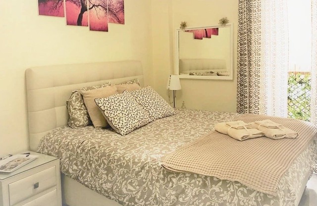 Theano's Cozy & Quiet ** Lux ** Central Flat - Wifi