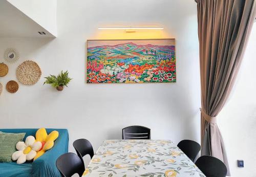 TheFloral Penthouse Night Market Wifi & Netflix