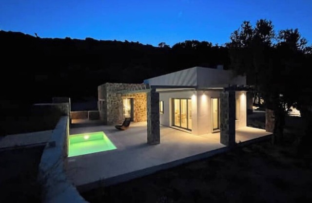 Themis Homes Karpo, 1 of 3 cottages each with plunge pool on a private propertyn