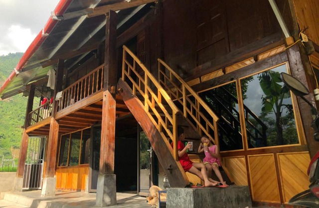 Then Homestay
