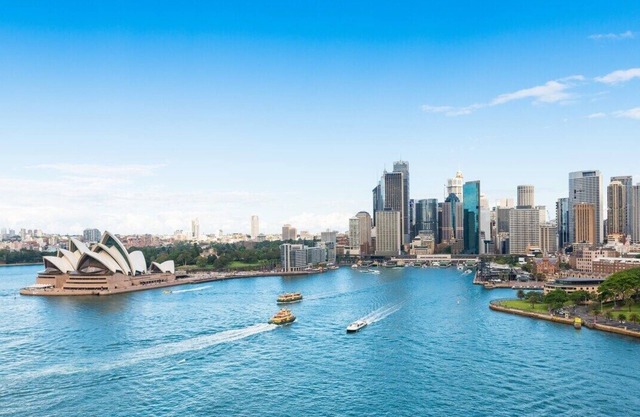 This apartment is a 0 bedroom(s), 1 bathrooms, located in Pyrmont, New South Wales.