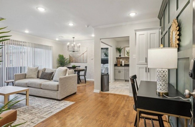 This apartment is a 1 bedroom(s), 1 bathrooms, located in Hampton, VA.