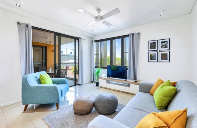 This apartment is a 1 bedroom(s), 1 bathrooms, located in Darwin City, NT.