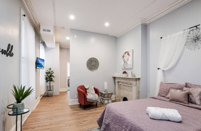 This apartment is a 1 bedroom(s), 1 bathrooms, located in Philadelphia, PA.
