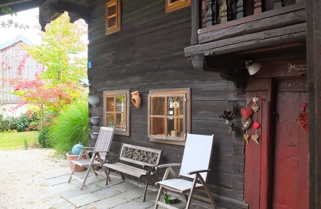 This beautifully renovated and well-equipped farmhouse anno 1740