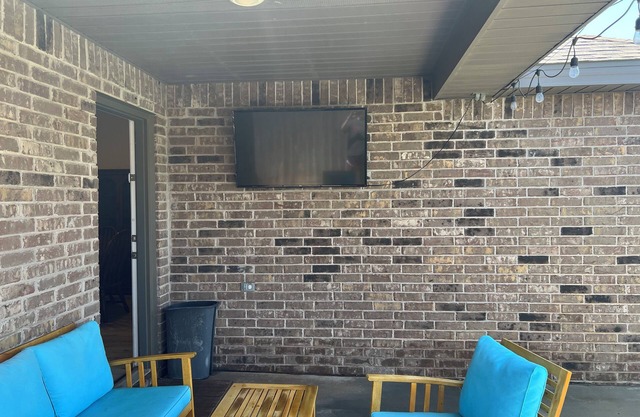 This space is perfect for game day weekends, family visits, and long term stays.