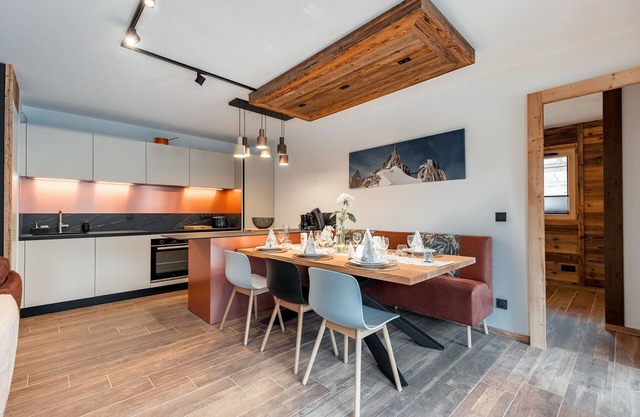 Thom's apartment - LES GETS: right in the center and at the foot of the slopes