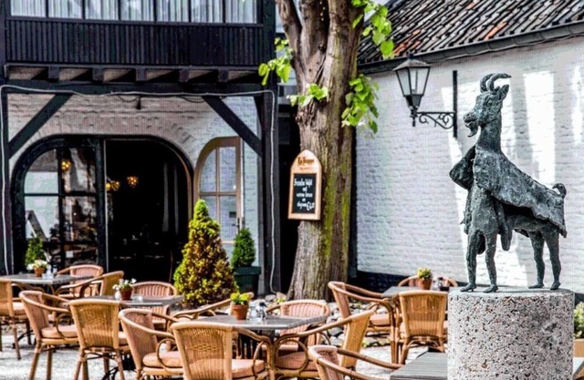 Thorn Village Retreat – Stay in a Peaceful, Charming Dutch Town Near Shops