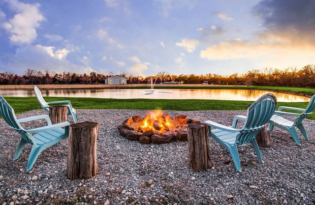 Thornbridge Hill Estate | Arrive-Experience-Relax