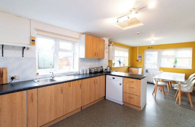 Thornbury Guest House Room