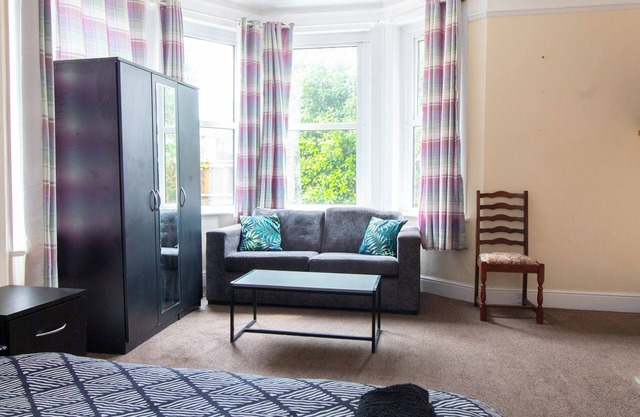 Thornbury Guest House Room 1