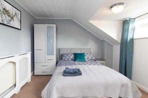 Thornbury Guest House Room 8