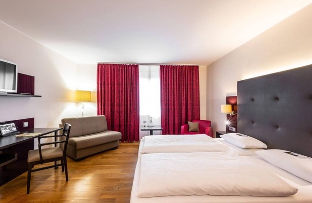 Three-bed room comfort brook view - Landidyll Weinhotel Klostermühle
