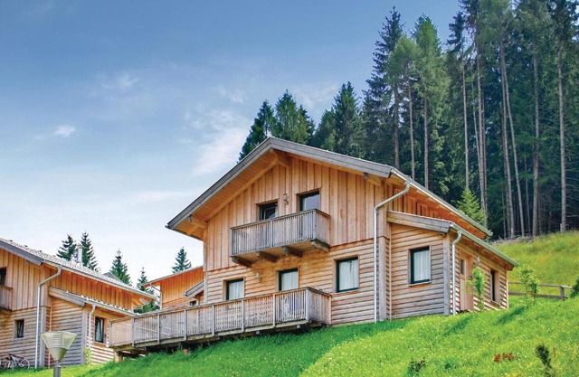 Three-Bedroom Holiday Home in Annaberg im Lammertal