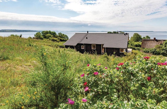 Three-Bedroom Holiday Home In Kalundborg