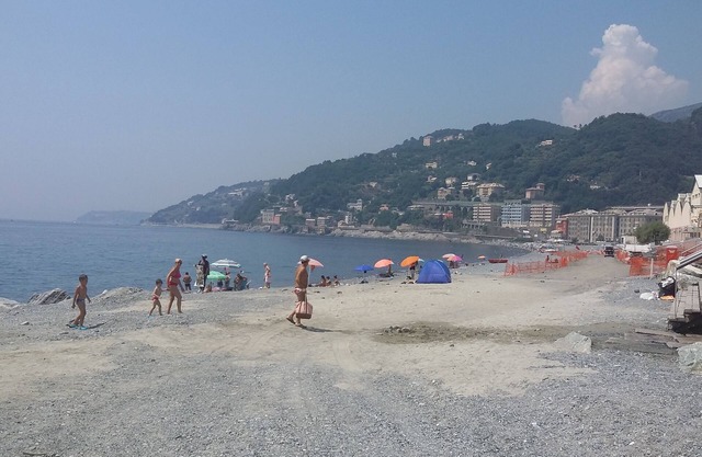 Three minutes from the sea 2
