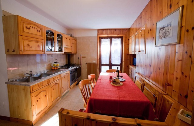 THREE-ROOM APARTMENT FAMILY MOUNTAIN ALL SEASON SKI AND TREKKING S. CATERINA VALFURVA