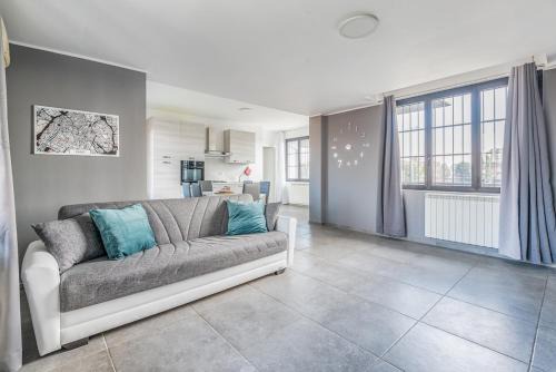 three-room apartment with terrace Free Wifi