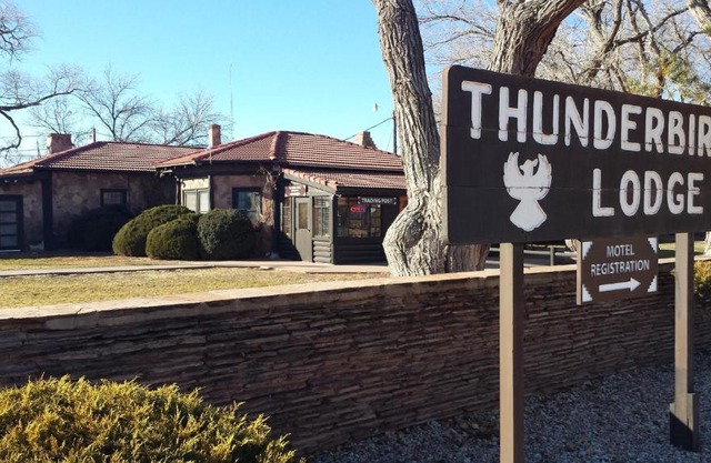 Thunderbird Lodge