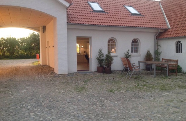 Thy. Holiday apartment directly by the fjord. Price incl heating, electricity, linen towels