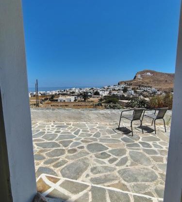 Thymariá - Chora view house