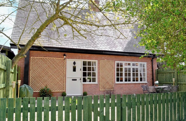 Tickton Hall Cottage