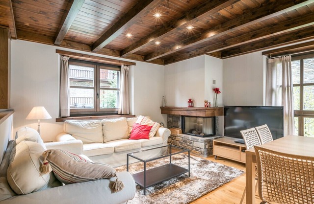 Ticolet by Totiaran 5p apartment at the foot of the slopes in Baqueira 1500 Val de Ruda