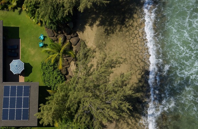 "Tidepool Getaway" | Direct Beach Access + A/C