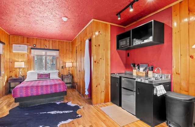 Timber Lodge Cabin #21