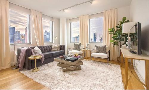 Time Square Condos