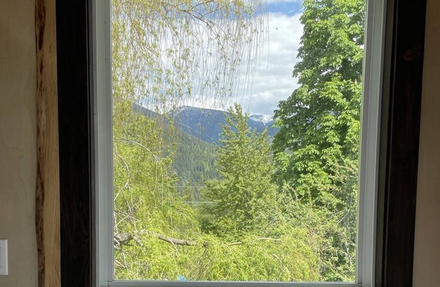 Tiny Home 5min to Nelson and mountain activities :)