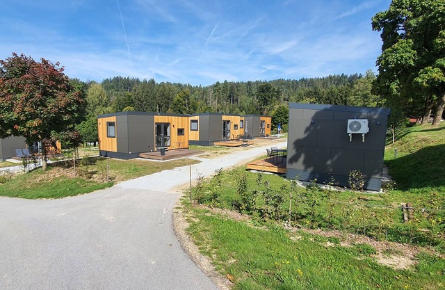 Tiny Home 'Ferdl' with Mountain View, Private Garden and Wi-Fi