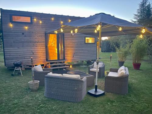 Tiny House avec vue sur le rocher de Saignon, Luberon