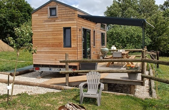 Tiny house du petit Manoir between land and sea