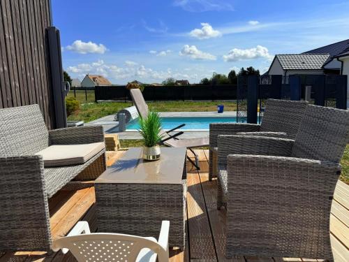 Tiny house - piscine et vélos