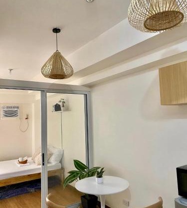 Tiny Room Infina Towers Condominium Near Anonas, Cubao, Katipunan