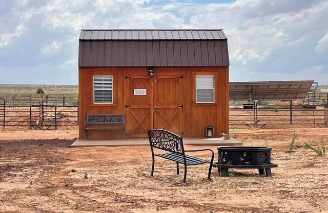 Tiny Tiny Bunkhouse