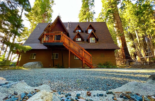 Tiny Trees Cabin (Giant Sequoias)