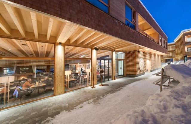 Tirol Lodge