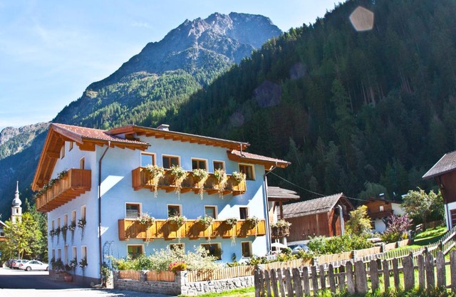 Tirolerhof - Appartmenthaus