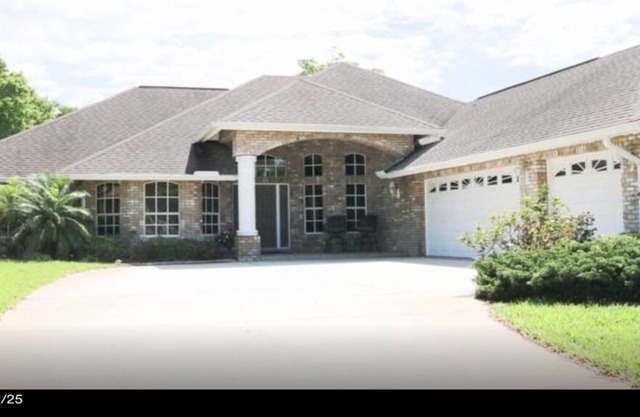 Titusville Fl. Quiet home