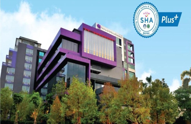 TK Palace Hotel & Convention Bangkok