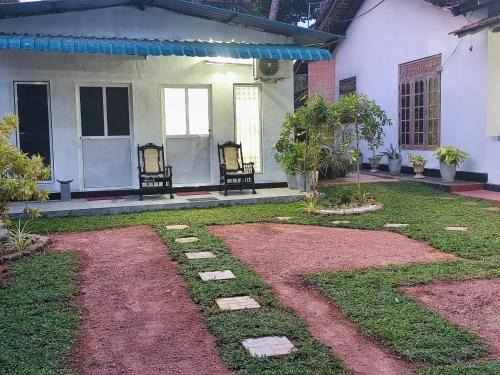 TN Travel Inn - Katunayake