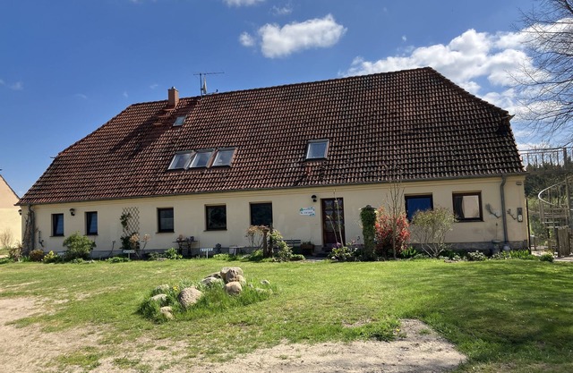 To stay on HeuBergeRaum
