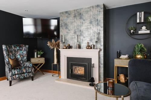 Tobela House, Sleeps 10, Ultra Luxury
