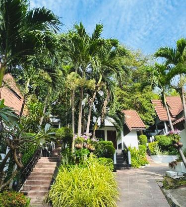 Tok Little Hut